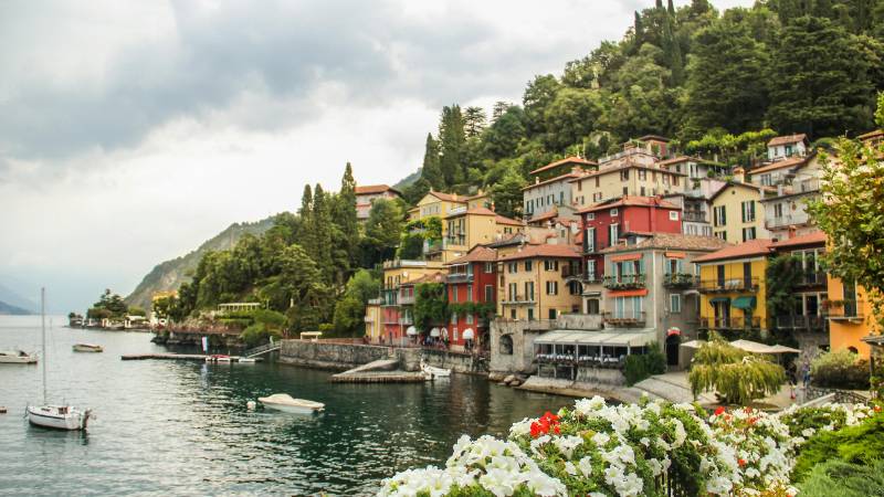 A grand historic villa with beautiful gardens on the shores of Lake Como